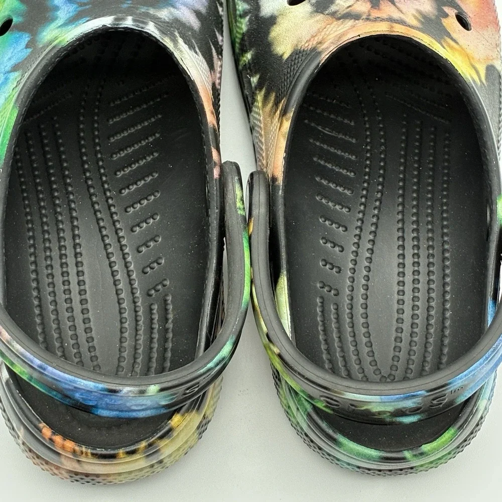 Crocs Classic Black Tie Dye Graphic Clogs Flips Slides Men's 6 Women's 8 - Picture 5 of 8